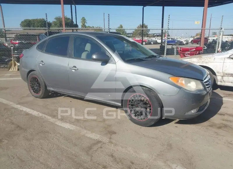 2010 Hyundai Elantra photo