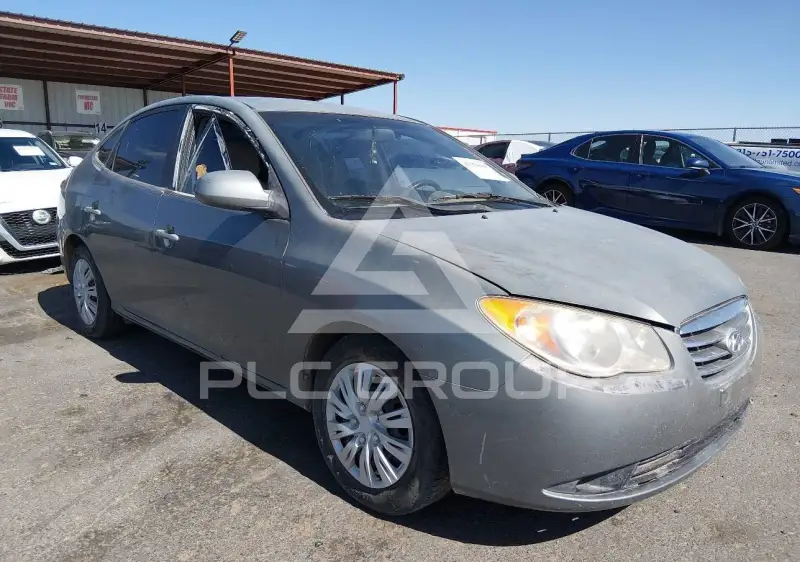 2010 Hyundai Elantra photo