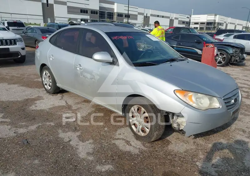 2010 Hyundai Elantra фото