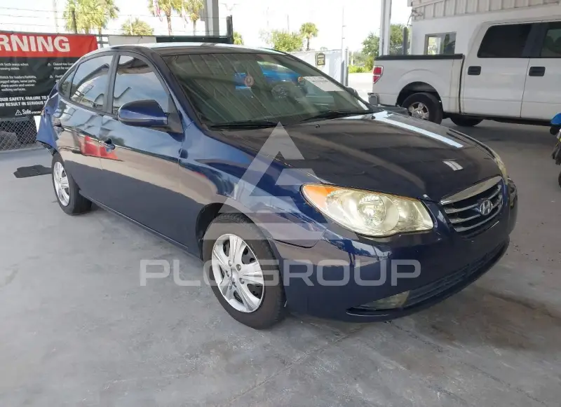 2010 Hyundai Elantra photo