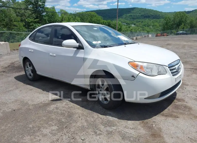 2010 Hyundai Elantra photo