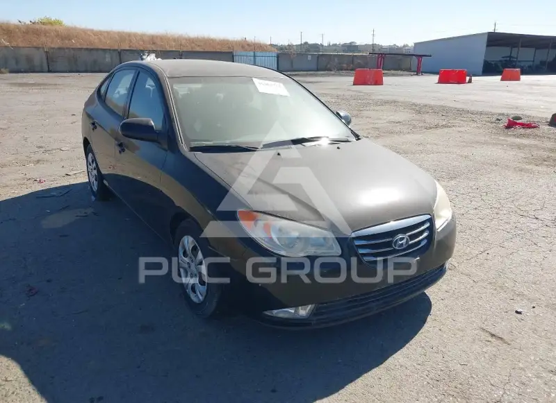 2010 Hyundai Elantra photo