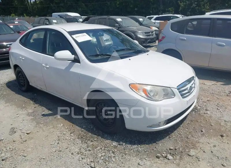 2010 Hyundai Elantra photo