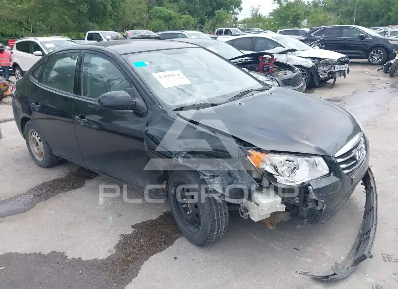 2010 Hyundai Elantra photo