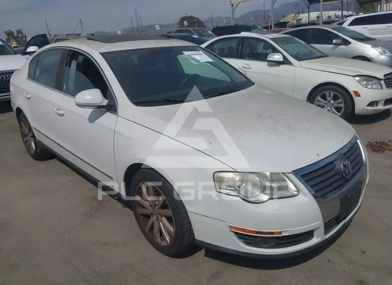 2010 Volkswagen Passat фото