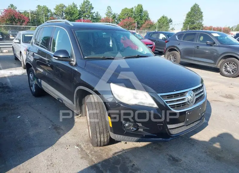 2010 Volkswagen Tiguan фото