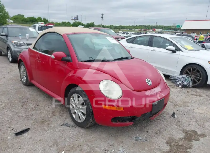 2010 Volkswagen BEETLE фото