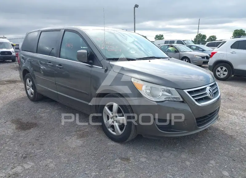 2010 Volkswagen ROUTAN фото