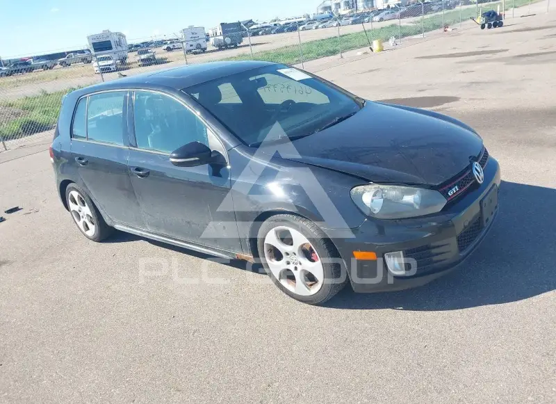 2010 Volkswagen GTI photo