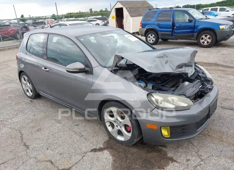 2010 Volkswagen GTI фото