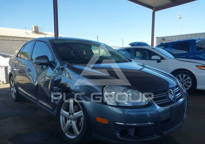 2010 Volkswagen Jetta фото