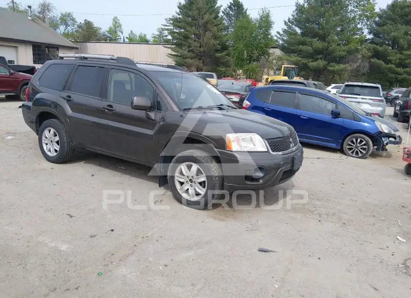 2011 Mitsubishi ENDEAVOR photo