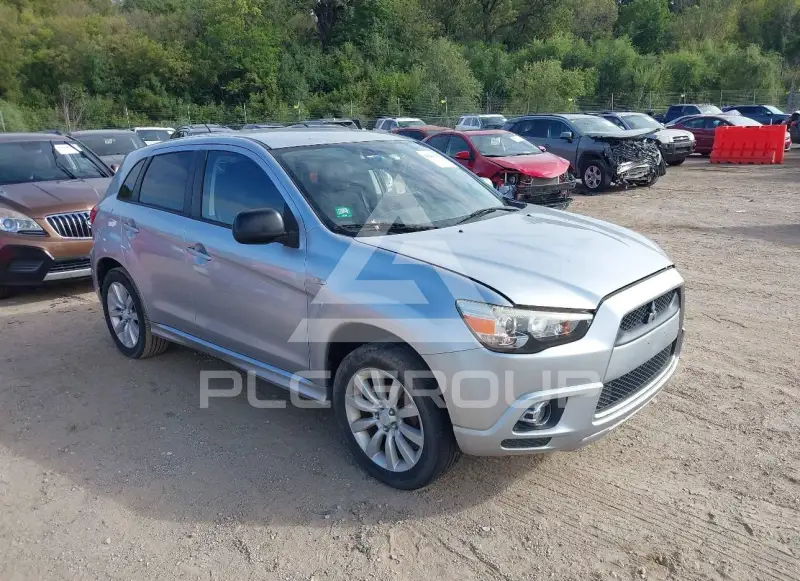 2011 Mitsubishi OUTLANDER фото
