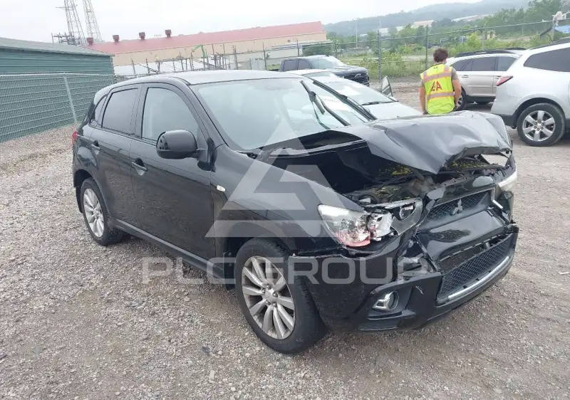 2011 Mitsubishi OUTLANDER фото