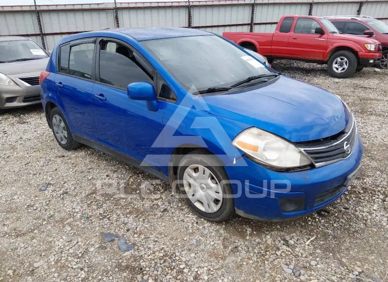 2011 Nissan VERSA фото