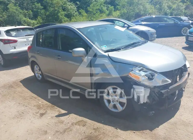 2011 Nissan VERSA фото