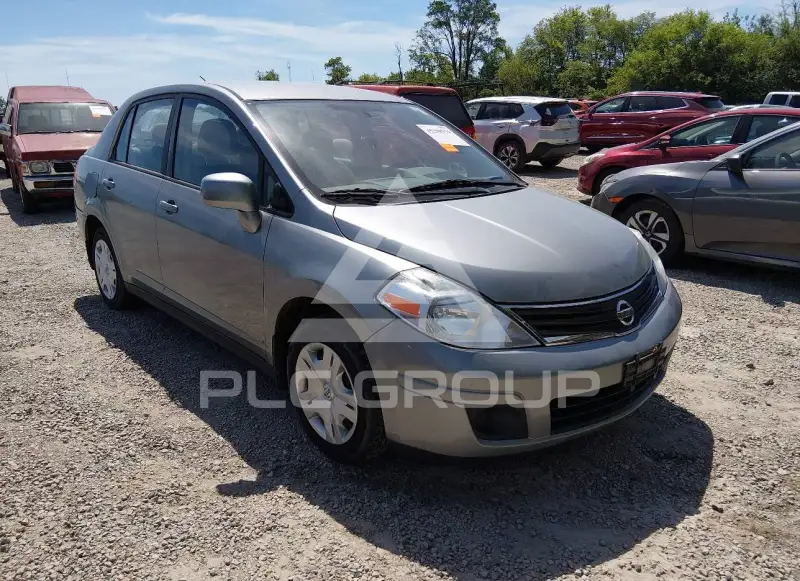 2011 Nissan VERSA фото