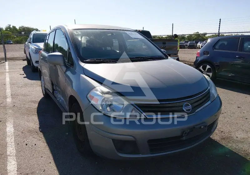 2011 Nissan VERSA фото