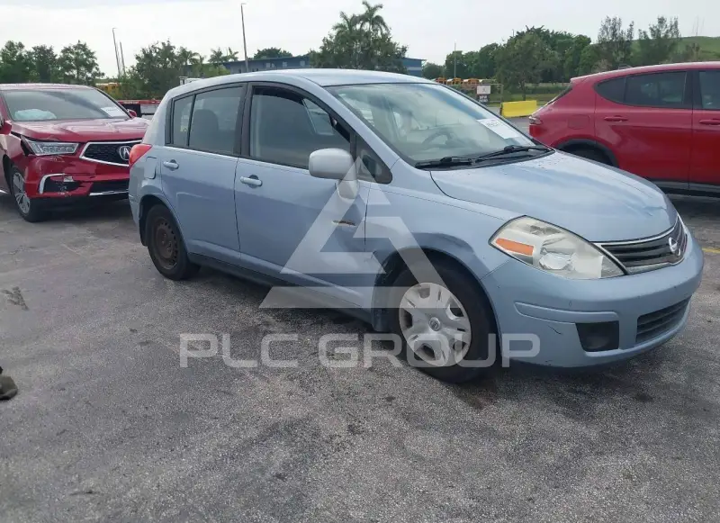 2011 Nissan VERSA photo