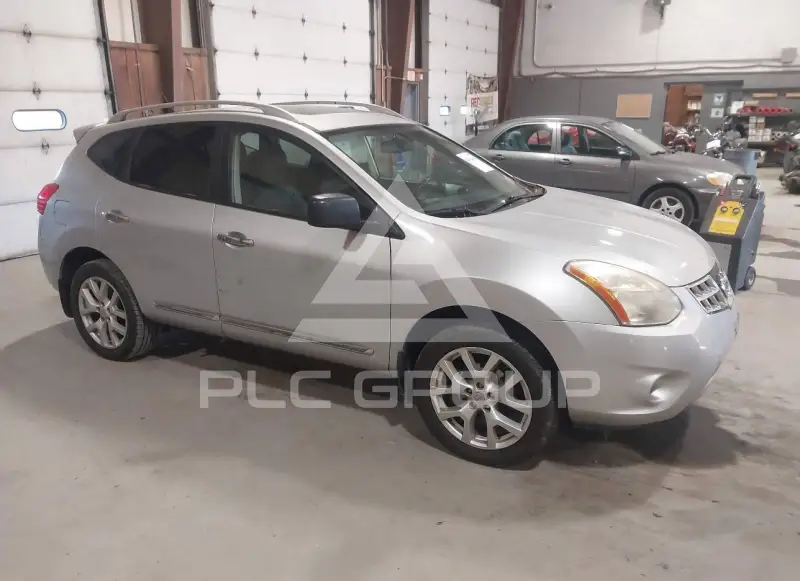 2011 Nissan ROGUE фото