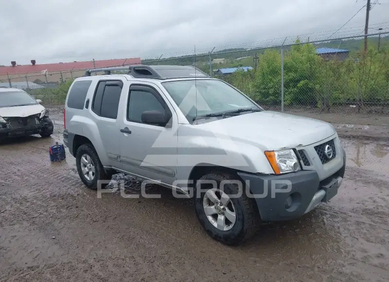 2011 Nissan XTERRA фото