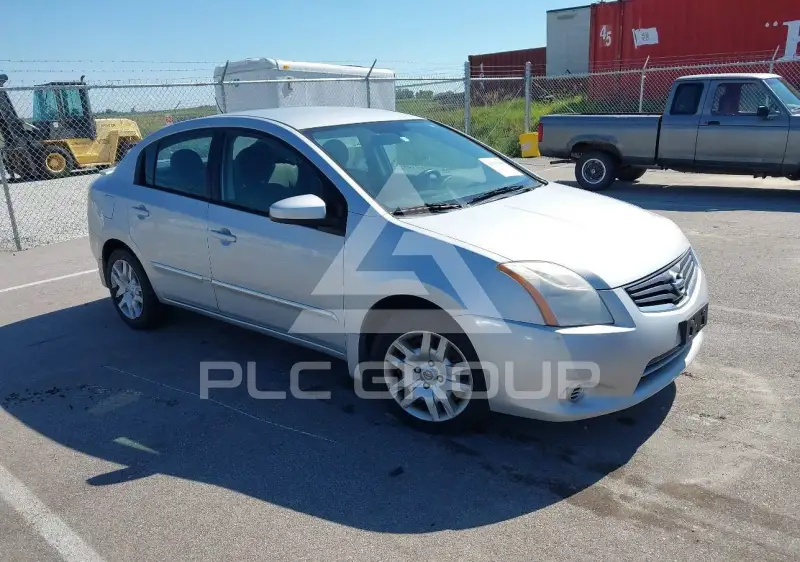 2011 Nissan SENTRA фото