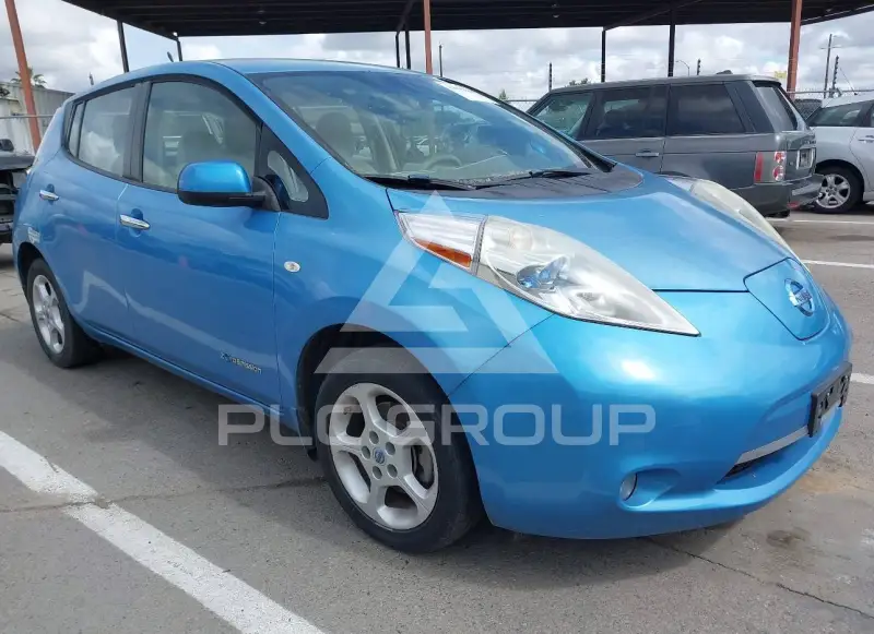 2011 Nissan LEAF фото