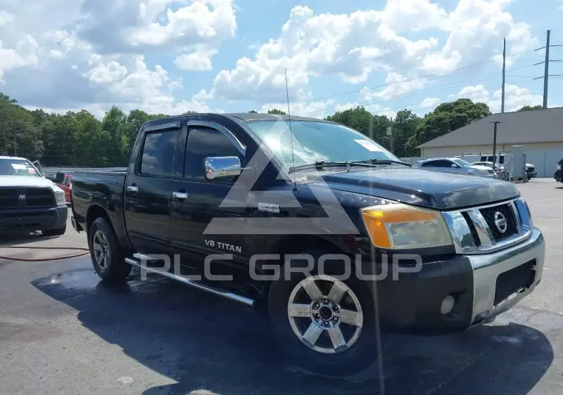 2011 Nissan TITAN фото
