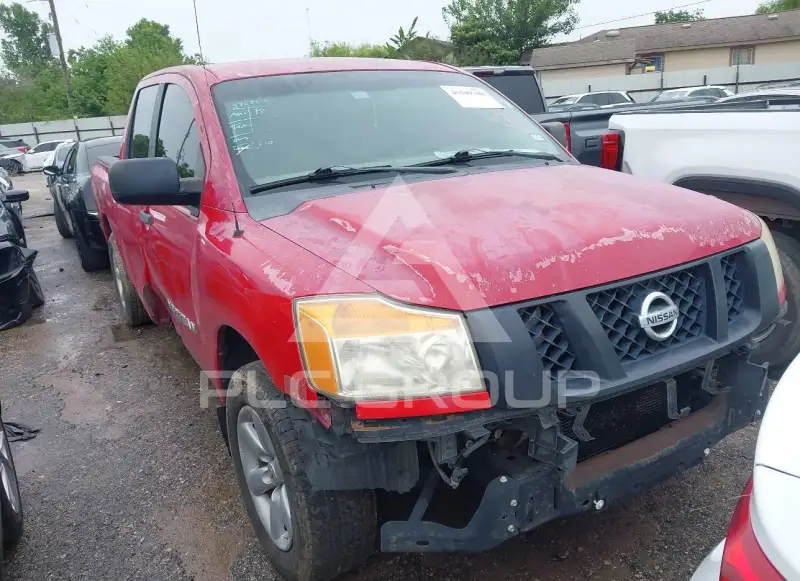 2011 Nissan TITAN фото