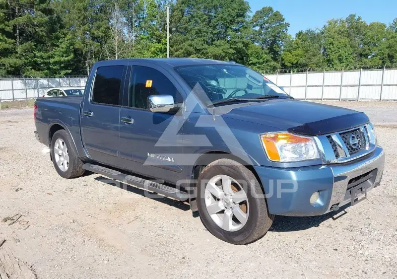 2011 Nissan TITAN фото