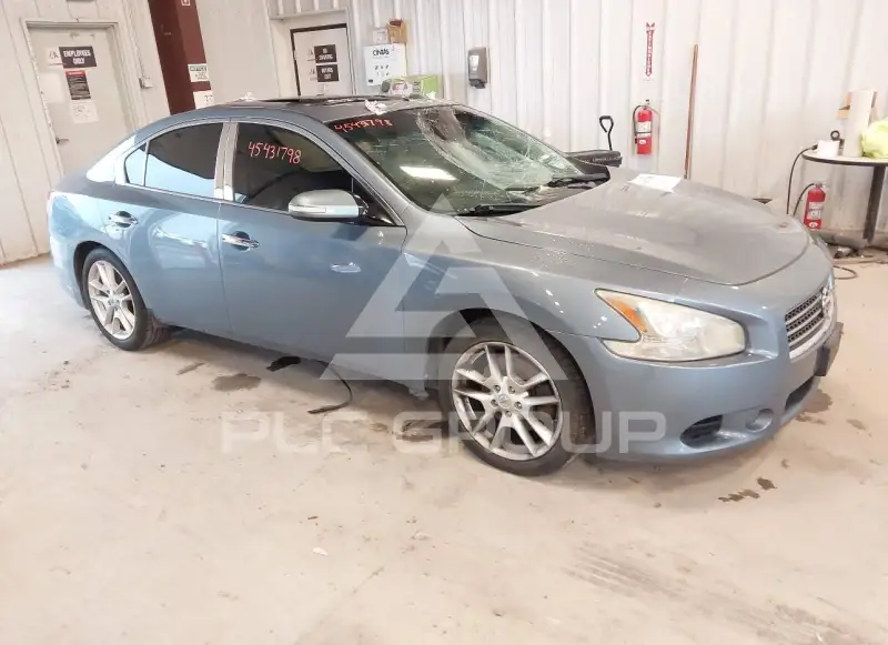 2011 Nissan MAXIMA фото