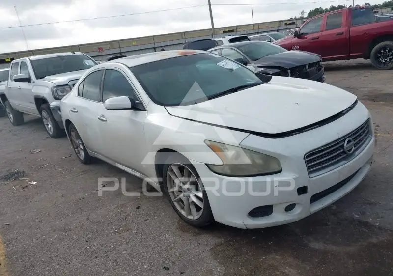 2011 Nissan MAXIMA фото