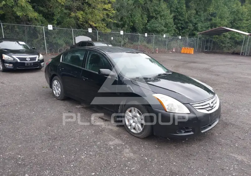 2011 Nissan ALTIMA фото