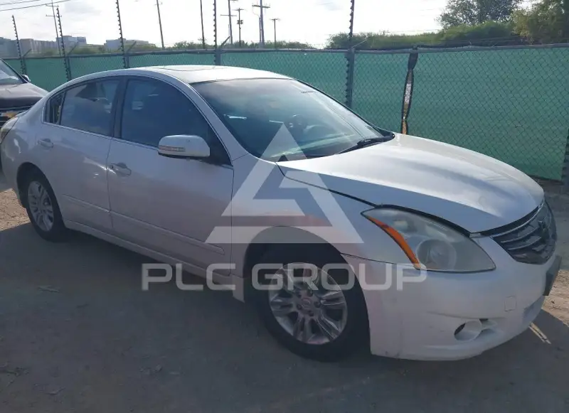 2011 Nissan ALTIMA фото