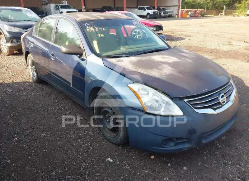 2011 Nissan ALTIMA фото