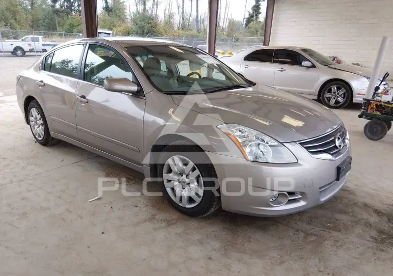 2011 Nissan ALTIMA фото