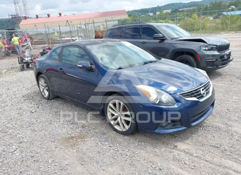 2011 Nissan ALTIMA фото