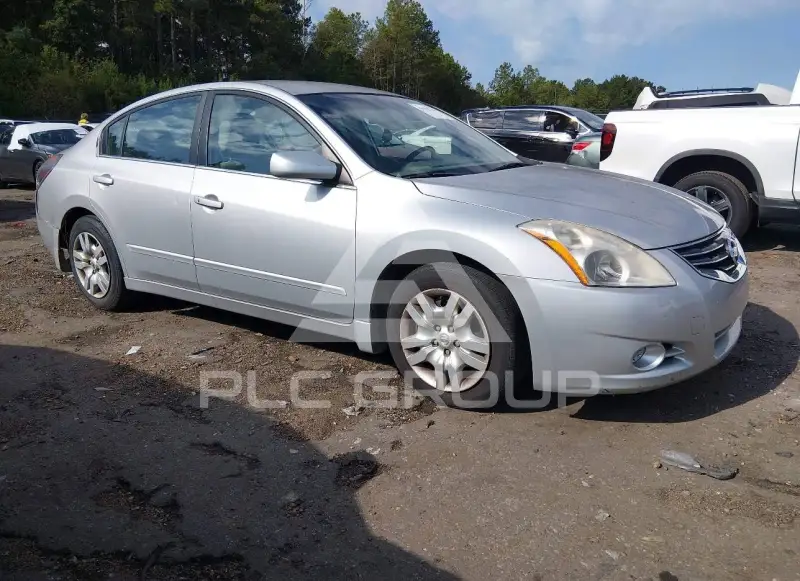 2011 Nissan ALTIMA photo