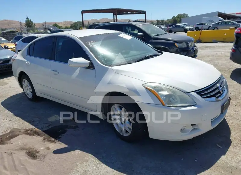 2011 Nissan ALTIMA photo