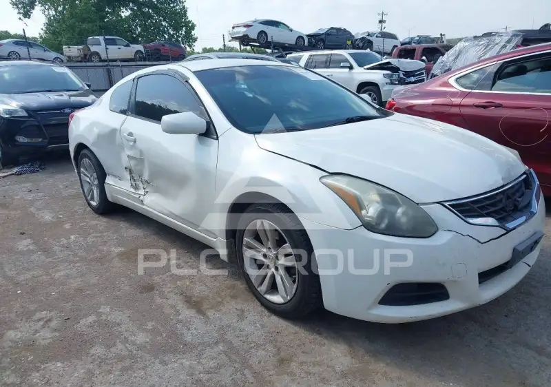 2011 Nissan ALTIMA фото