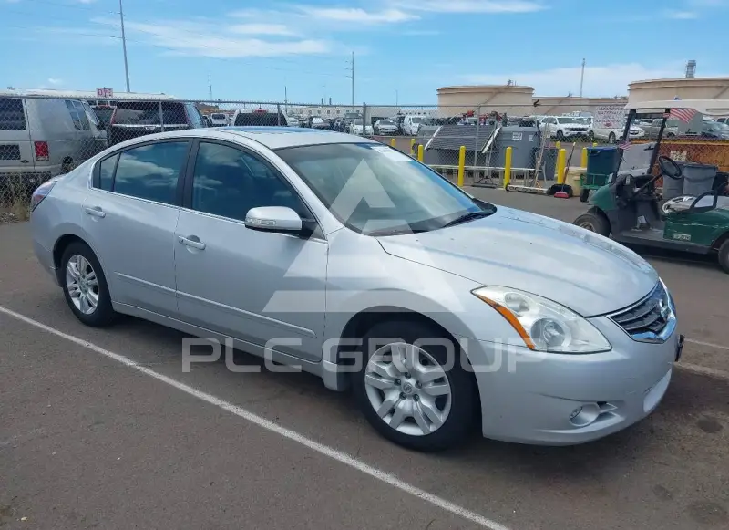 2011 Nissan ALTIMA photo