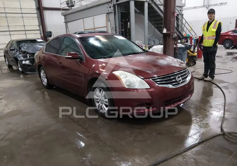 2011 Nissan ALTIMA фото