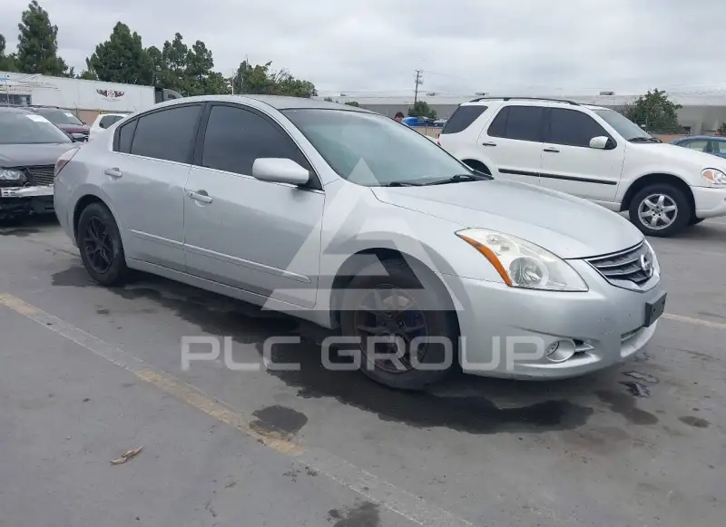 2011 Nissan ALTIMA фото