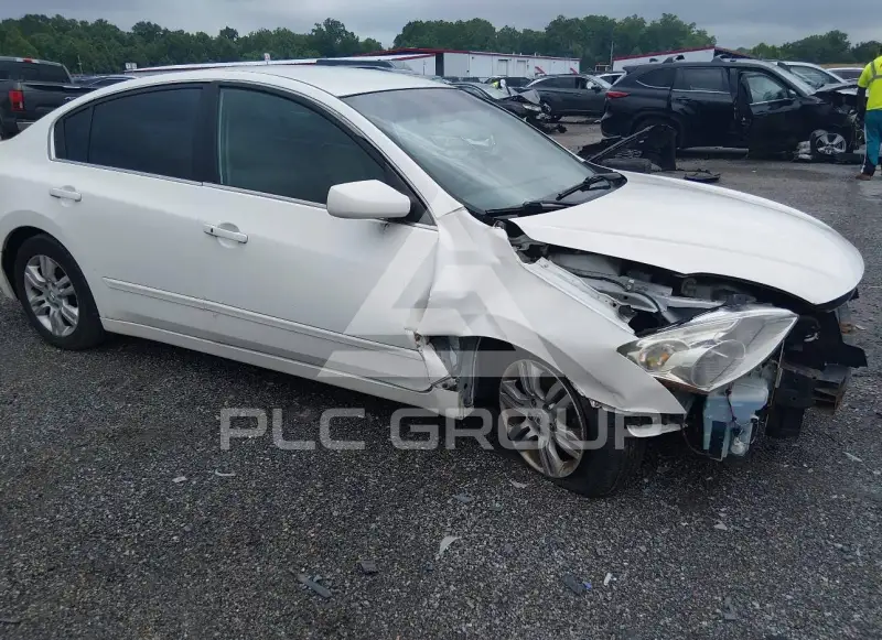 2011 Nissan ALTIMA photo