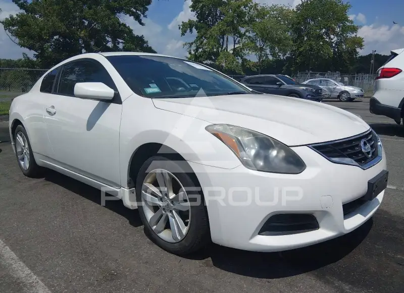 2011 Nissan ALTIMA фото