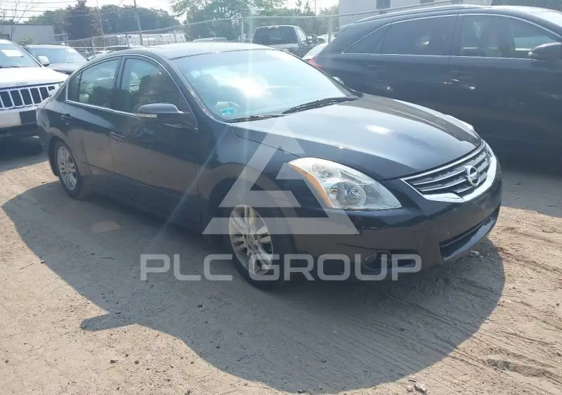2011 Nissan ALTIMA фото
