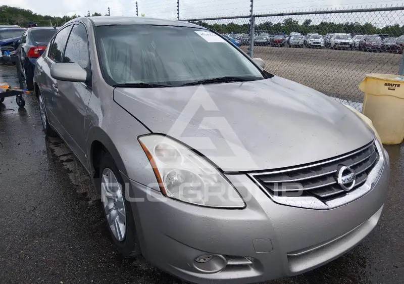 2011 Nissan ALTIMA фото