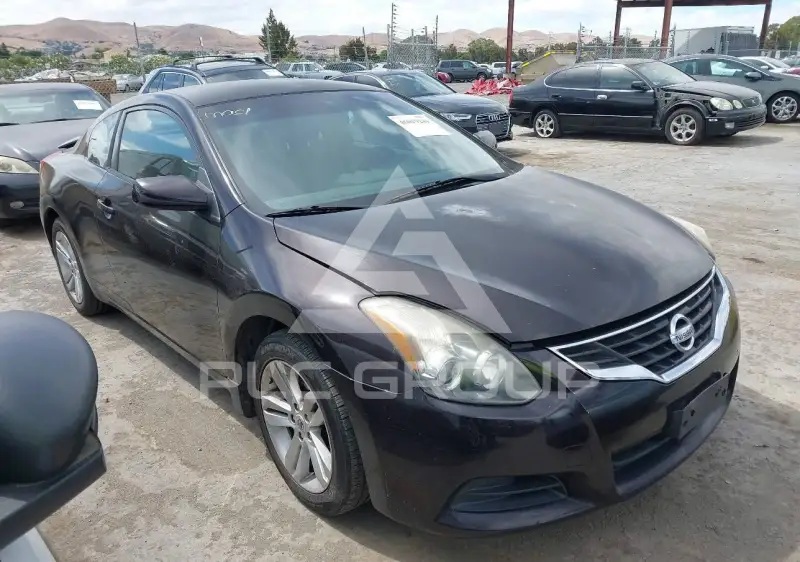 2011 Nissan ALTIMA фото