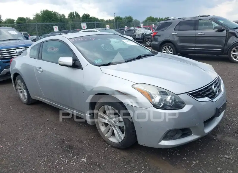 2011 Nissan ALTIMA фото