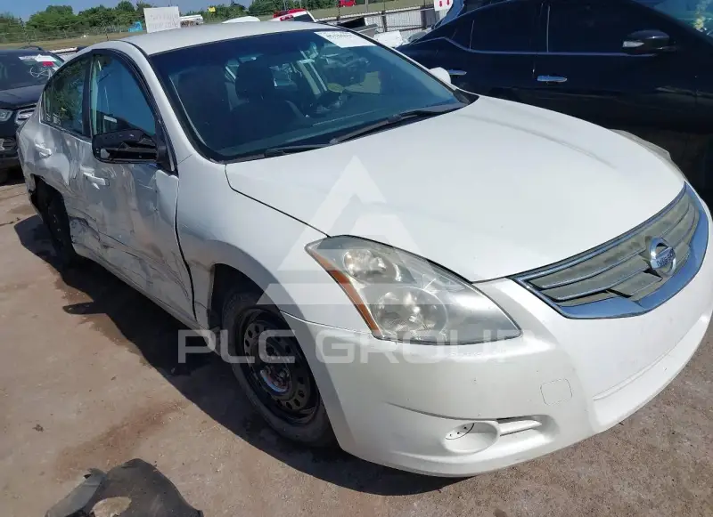 2011 Nissan ALTIMA фото
